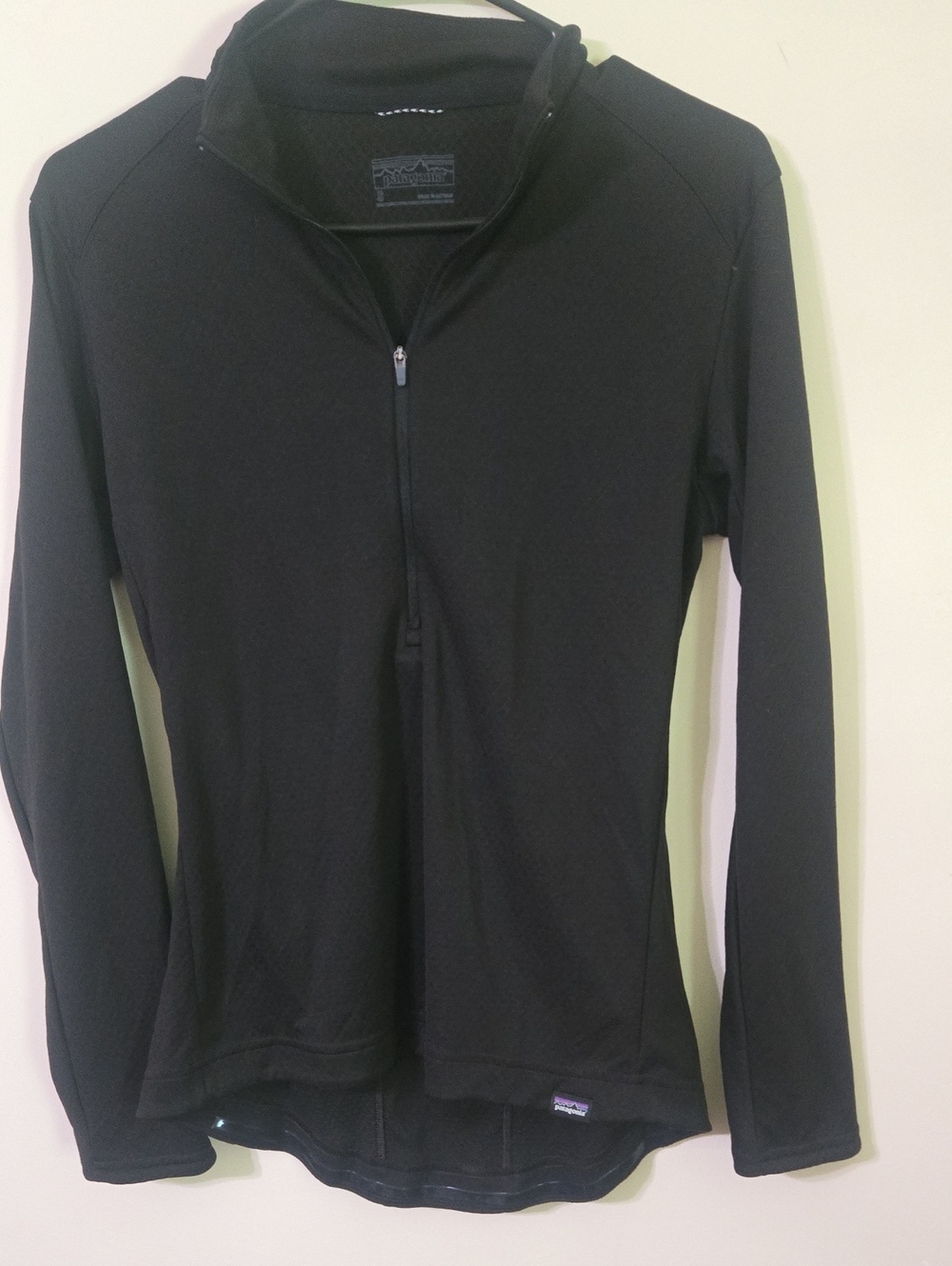 Patagonia Women's Black Long-Sleeve Quarter-Zip Top